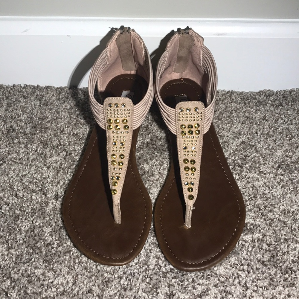 Blush Strappy Sandals w/ Jeweled Accents (Size: 7)